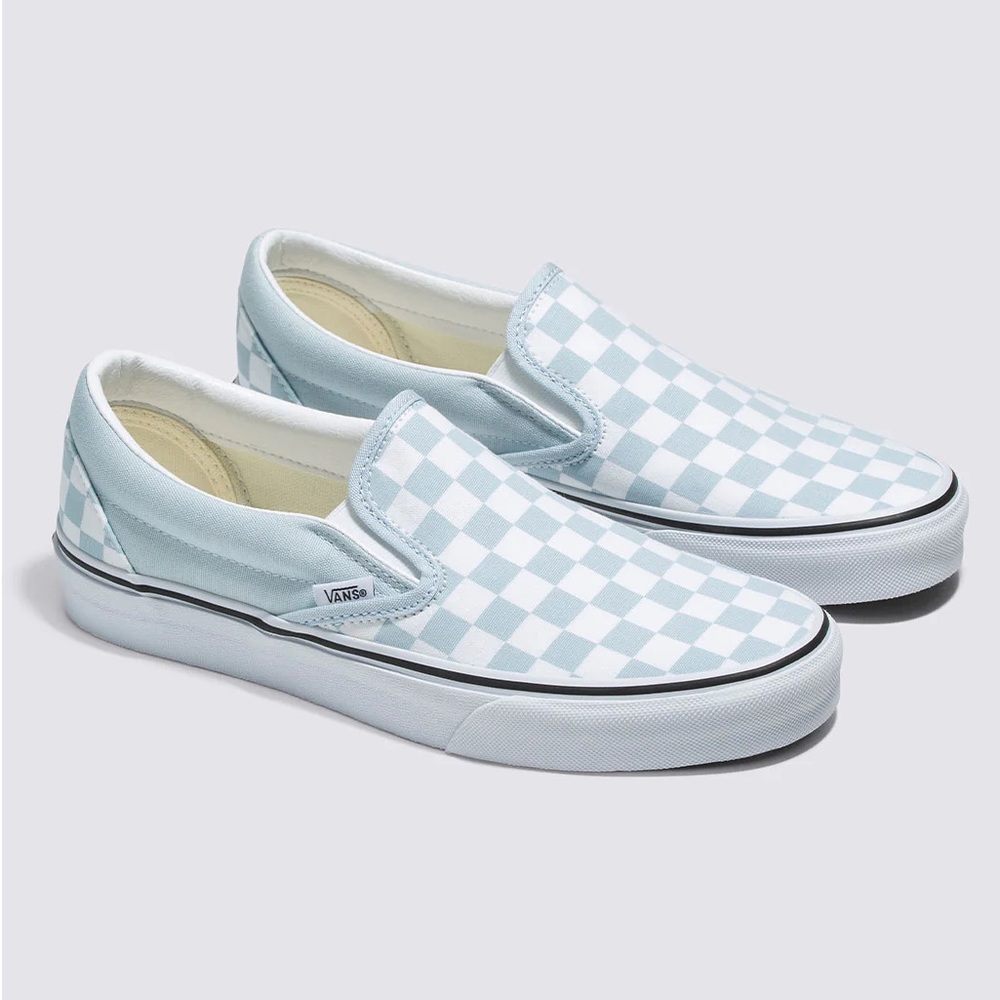 vans classic slip-on checkerboard in baby blue